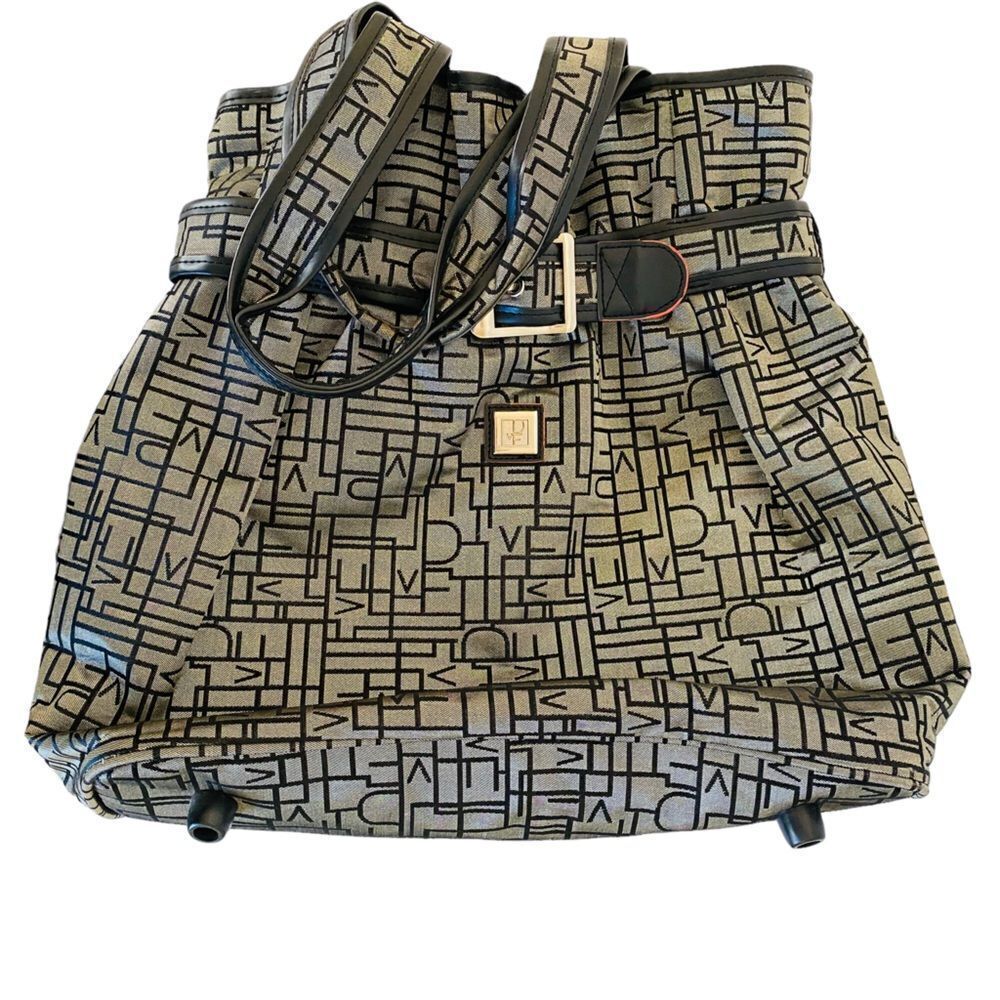 Diane Von Furstenberg DVF Large Logo Laptop Pocket Randa Travel Tote Bag NWOT - Picture 2 of 15